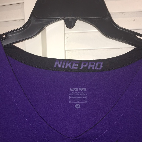 Nike pro long sleeve sport shirt- Great shape! - Picture 2 of 5